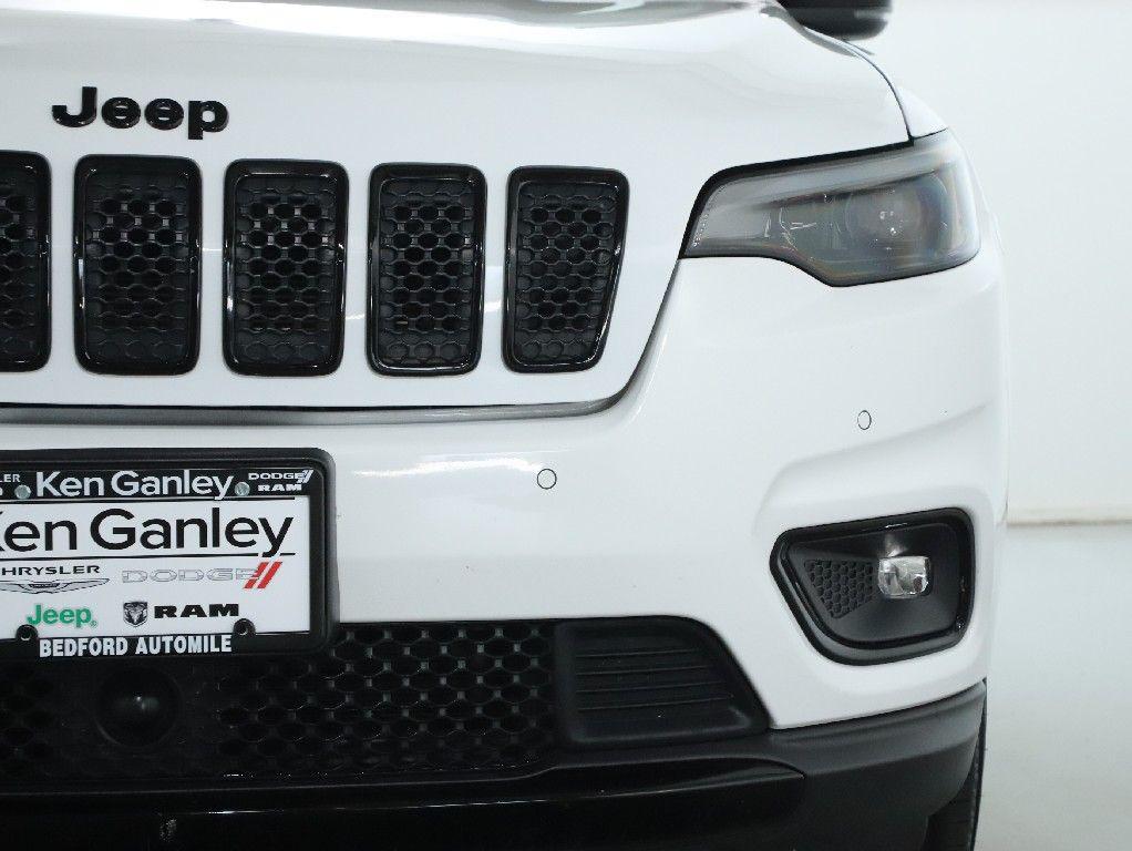 used 2023 Jeep Cherokee car, priced at $23,487