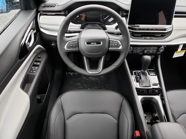 new 2026 Jeep Compass car, priced at $32,385