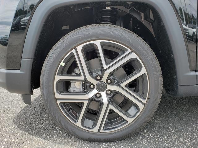 new 2025 Jeep Compass car, priced at $35,163