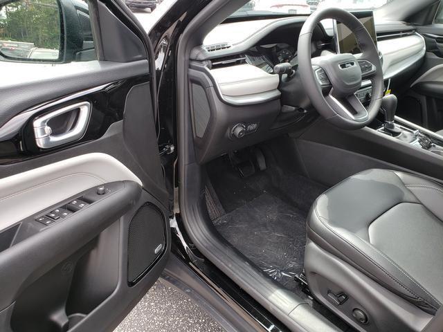 new 2025 Jeep Compass car, priced at $35,163