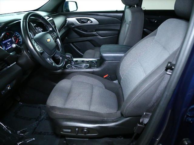 used 2023 Chevrolet Traverse car, priced at $28,989