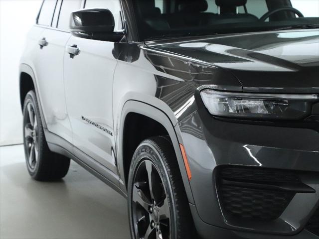 used 2023 Jeep Grand Cherokee car, priced at $32,991