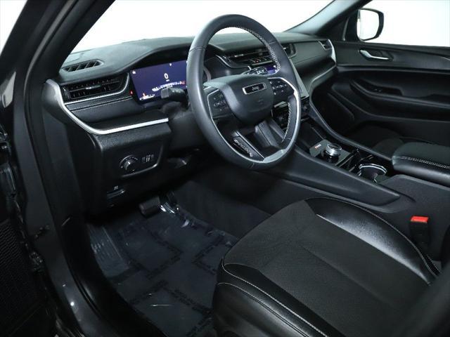 used 2023 Jeep Grand Cherokee car, priced at $32,991
