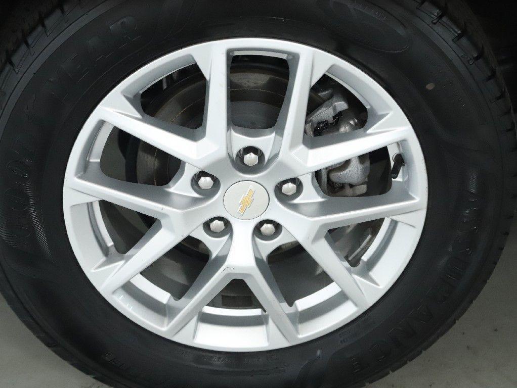 used 2024 Chevrolet Equinox car, priced at $19,986