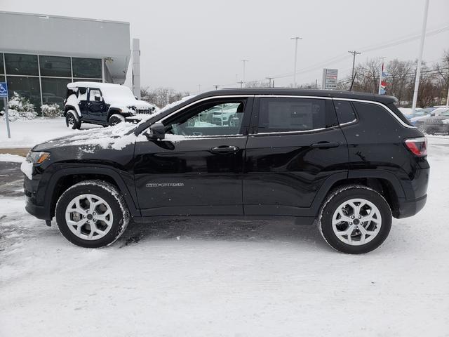 new 2025 Jeep Compass car