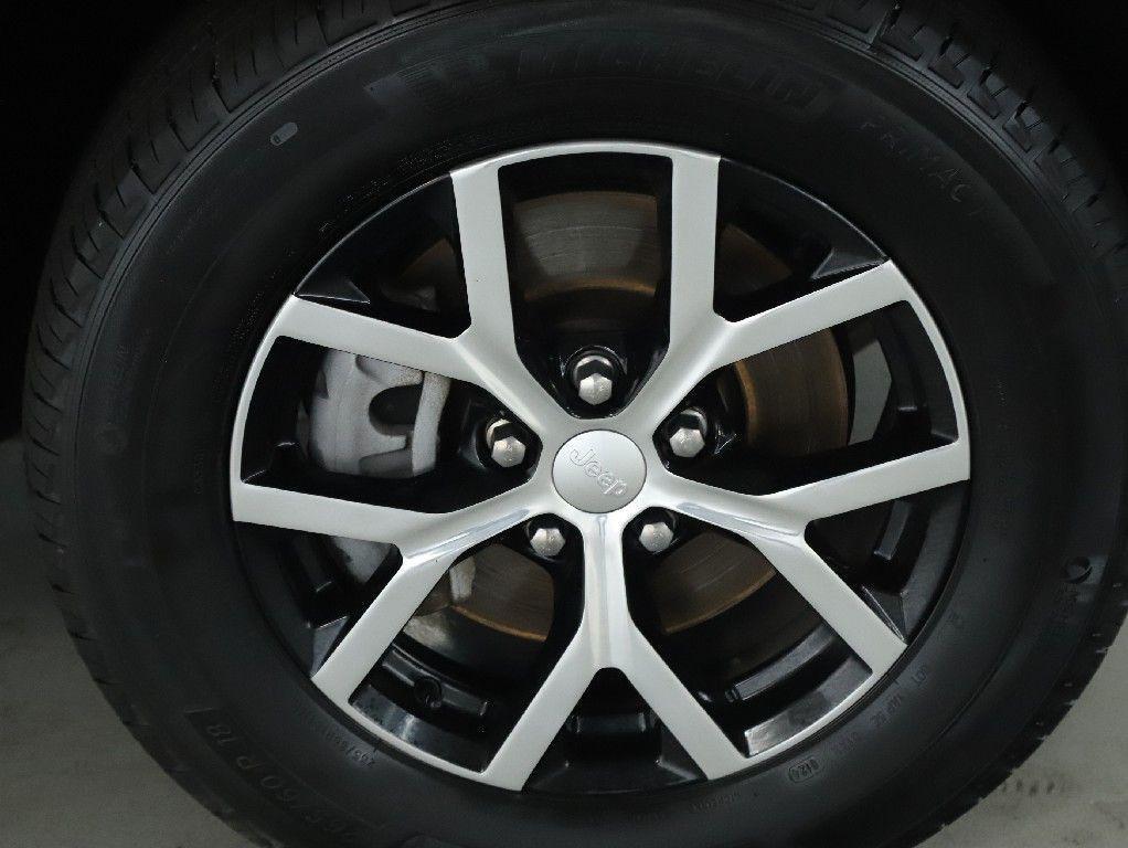 used 2024 Jeep Grand Cherokee L car, priced at $34,825