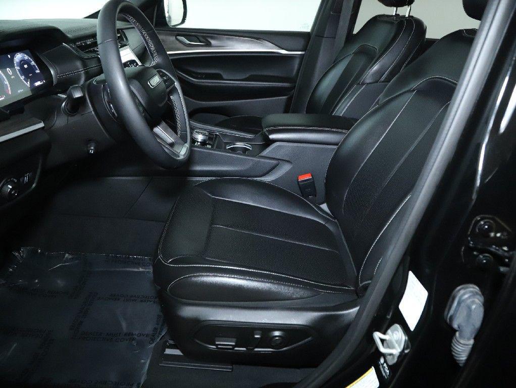 used 2024 Jeep Grand Cherokee L car, priced at $34,825