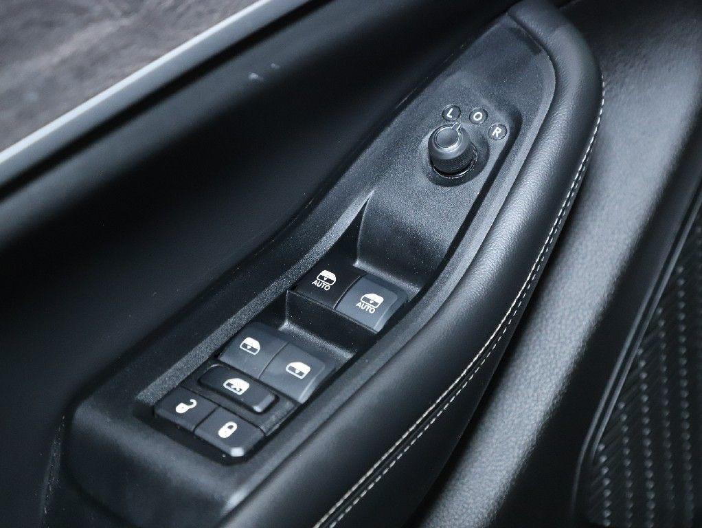 used 2024 Jeep Grand Cherokee L car, priced at $34,825