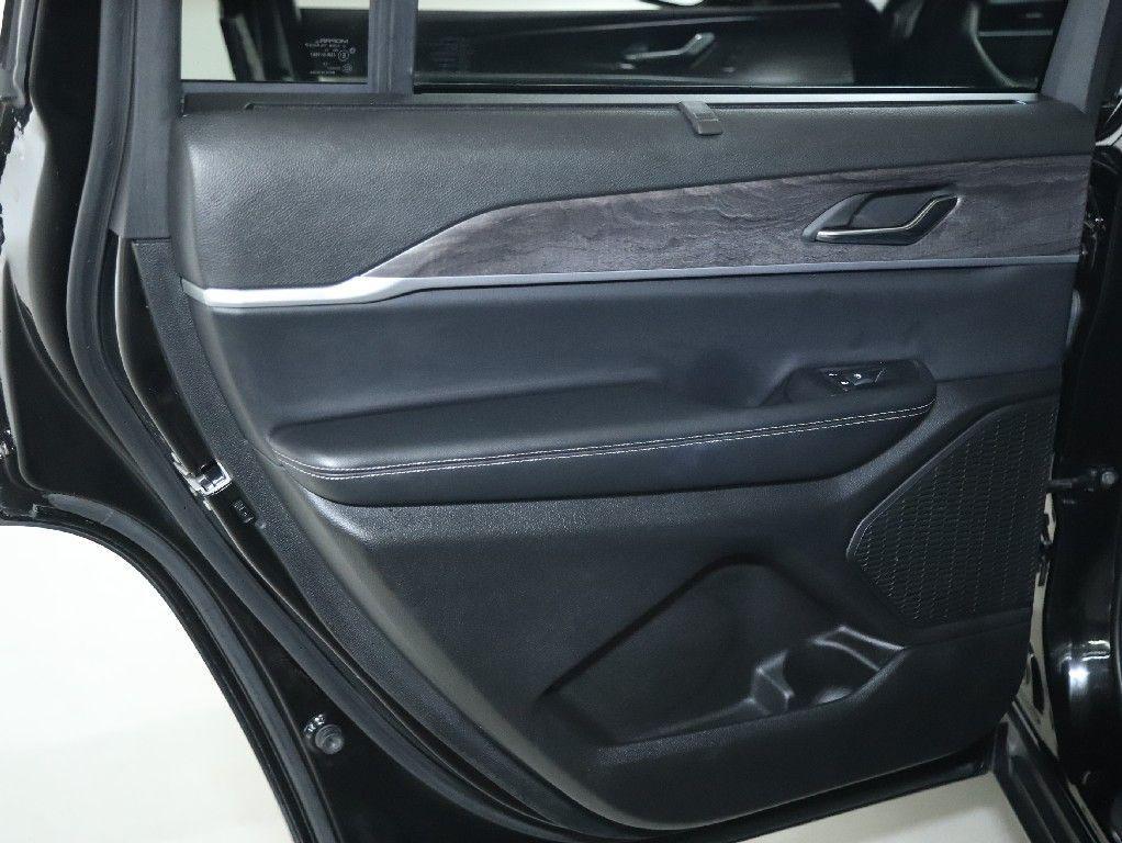 used 2024 Jeep Grand Cherokee L car, priced at $34,825