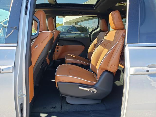 new 2026 Chrysler Pacifica car, priced at $56,325