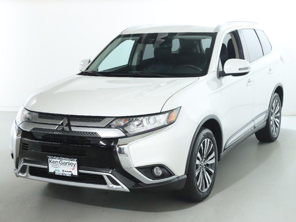 used 2020 Mitsubishi Outlander car, priced at $14,923