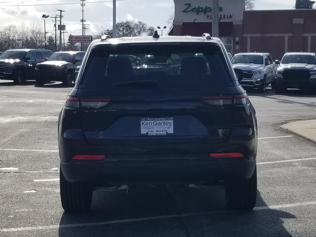 new 2025 Jeep Grand Cherokee car, priced at $46,063