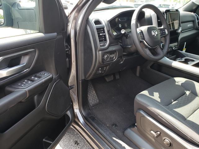 new 2025 Ram 1500 car, priced at $52,832
