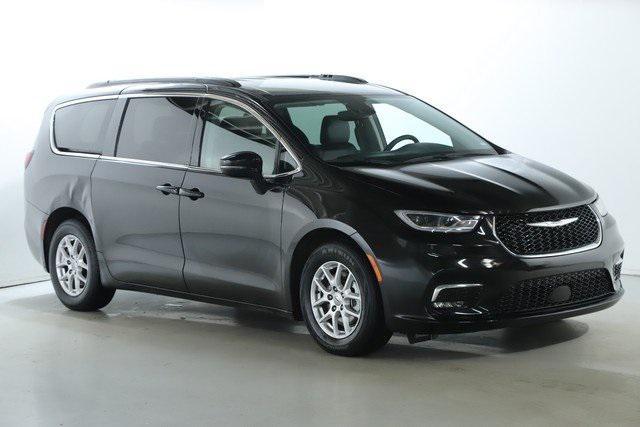 used 2022 Chrysler Pacifica car, priced at $22,530