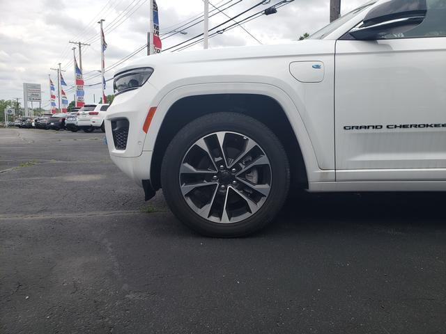 new 2024 Jeep Grand Cherokee 4xe car, priced at $54,024