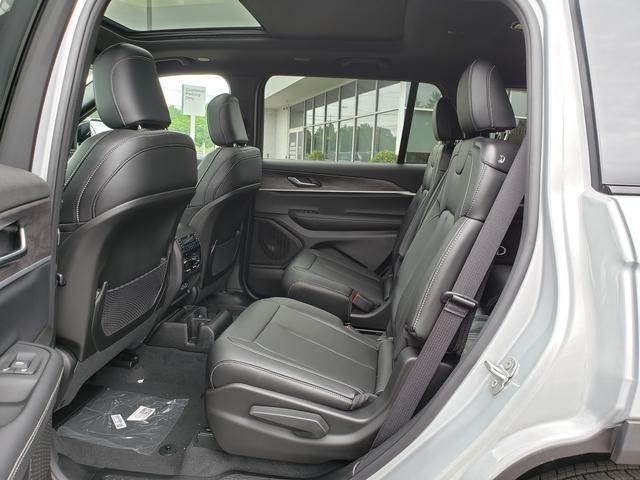 new 2025 Jeep Grand Cherokee L car, priced at $45,982