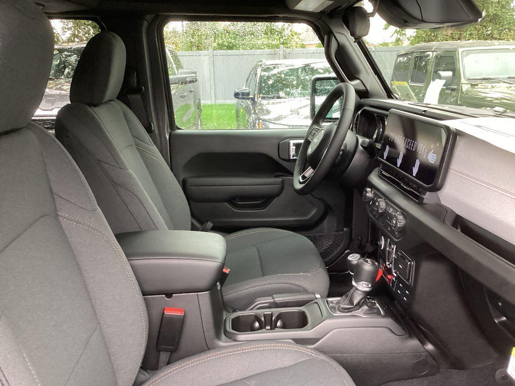 new 2026 Jeep Wrangler car, priced at $53,315