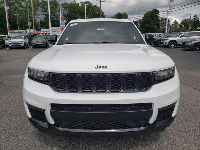 new 2024 Jeep Grand Cherokee L car, priced at $45,426