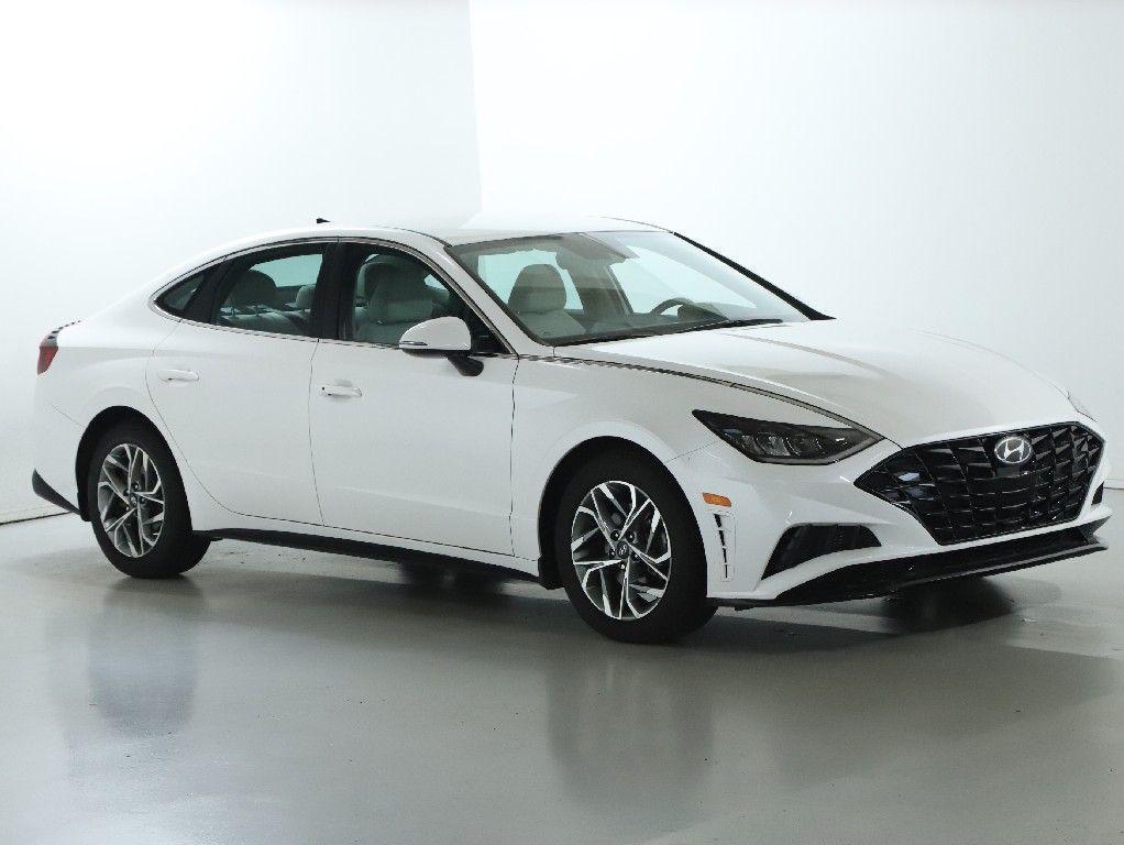 used 2022 Hyundai Sonata car, priced at $21,487
