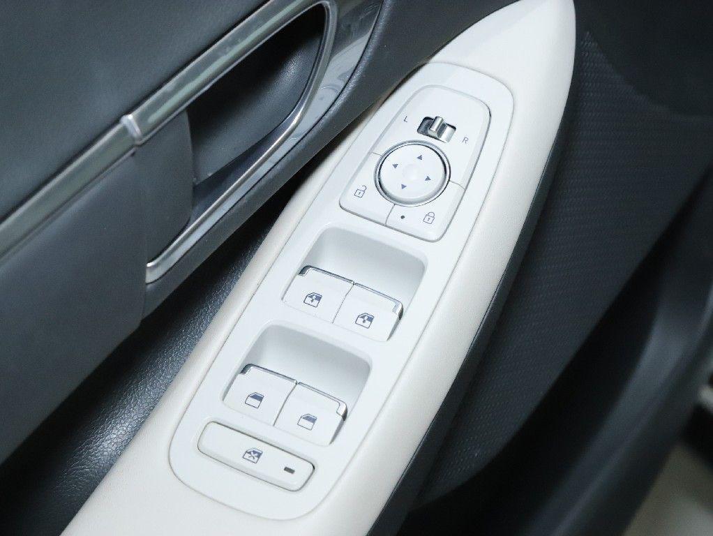 used 2022 Hyundai Sonata car, priced at $21,487
