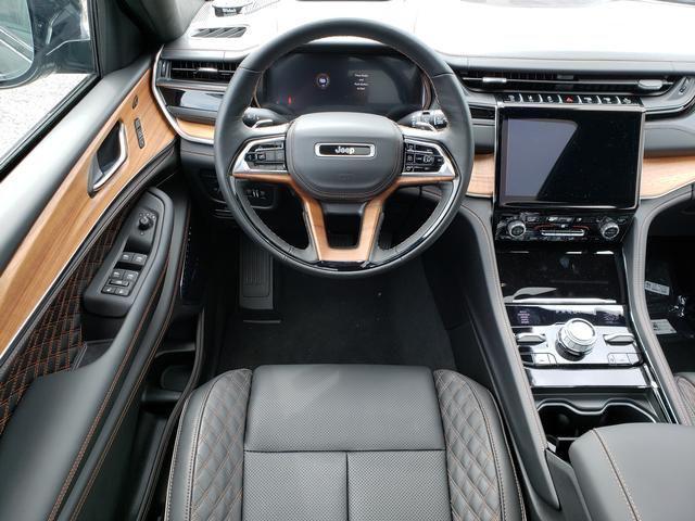 new 2025 Jeep Grand Cherokee L car, priced at $66,625
