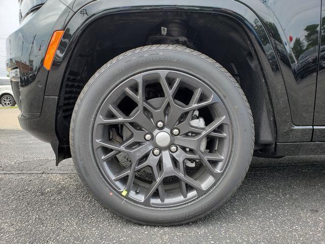new 2025 Jeep Grand Cherokee L car, priced at $66,625