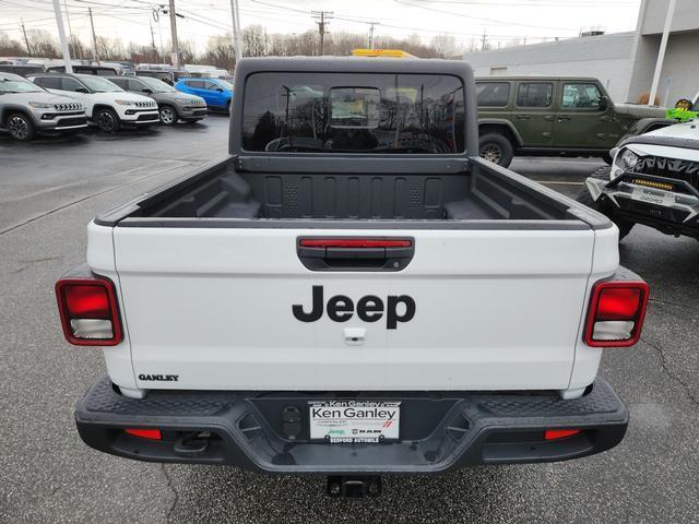 new 2023 Jeep Gladiator car, priced at $42,791