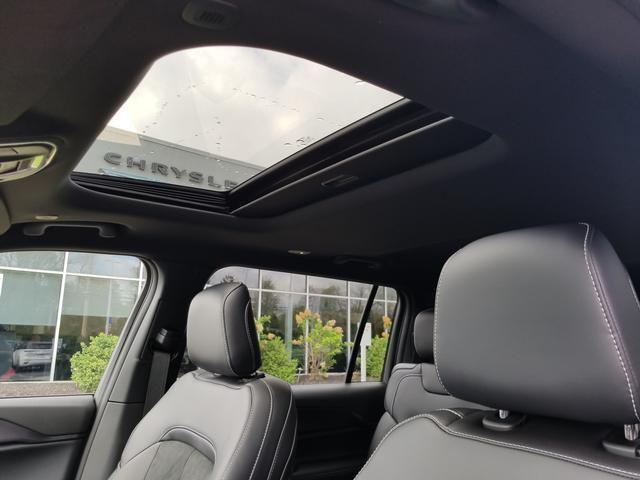 new 2025 Jeep Grand Cherokee L car, priced at $44,365