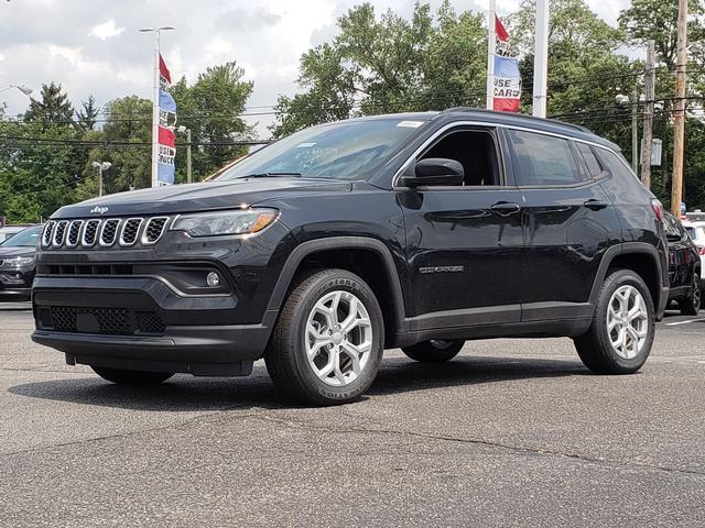 new 2024 Jeep Compass car, priced at $25,627