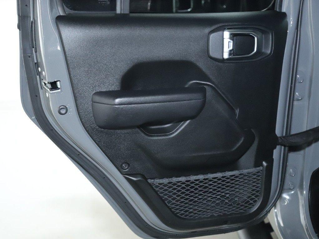 used 2023 Jeep Gladiator car, priced at $33,796