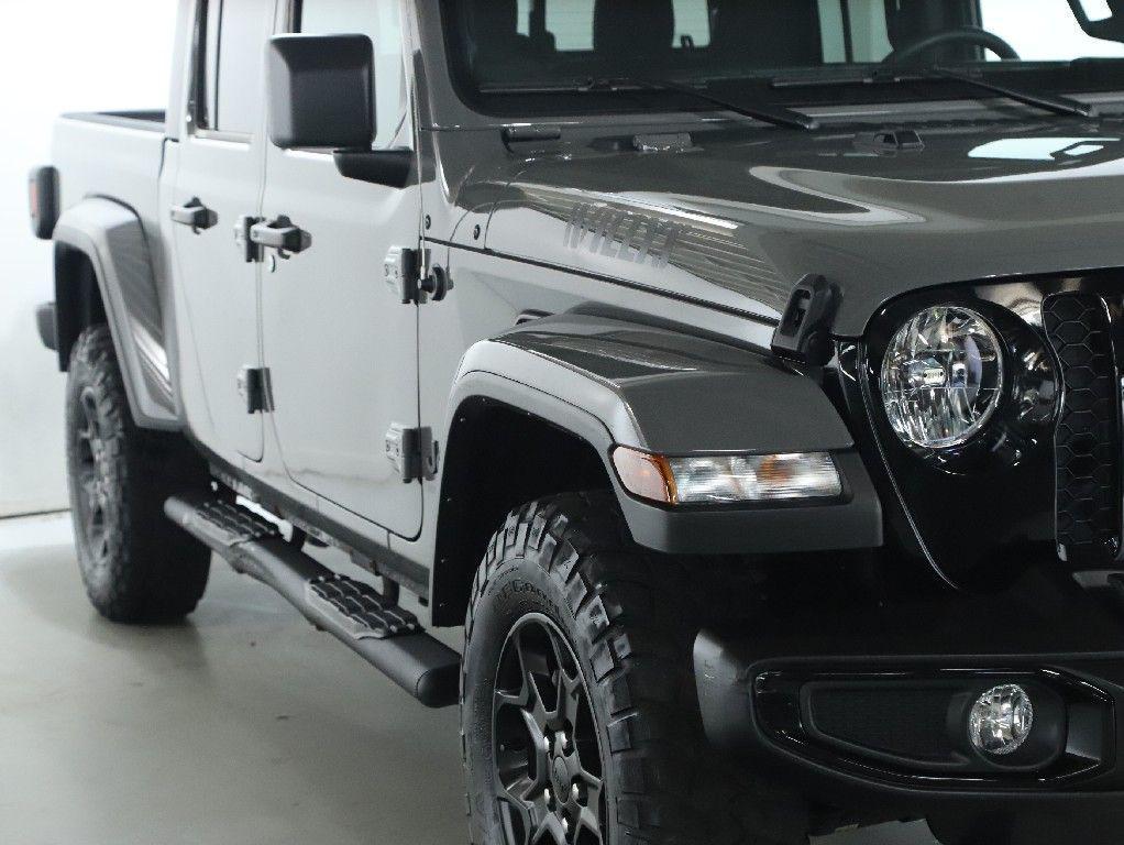 used 2023 Jeep Gladiator car, priced at $33,796