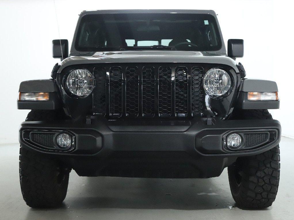 used 2023 Jeep Gladiator car, priced at $33,796