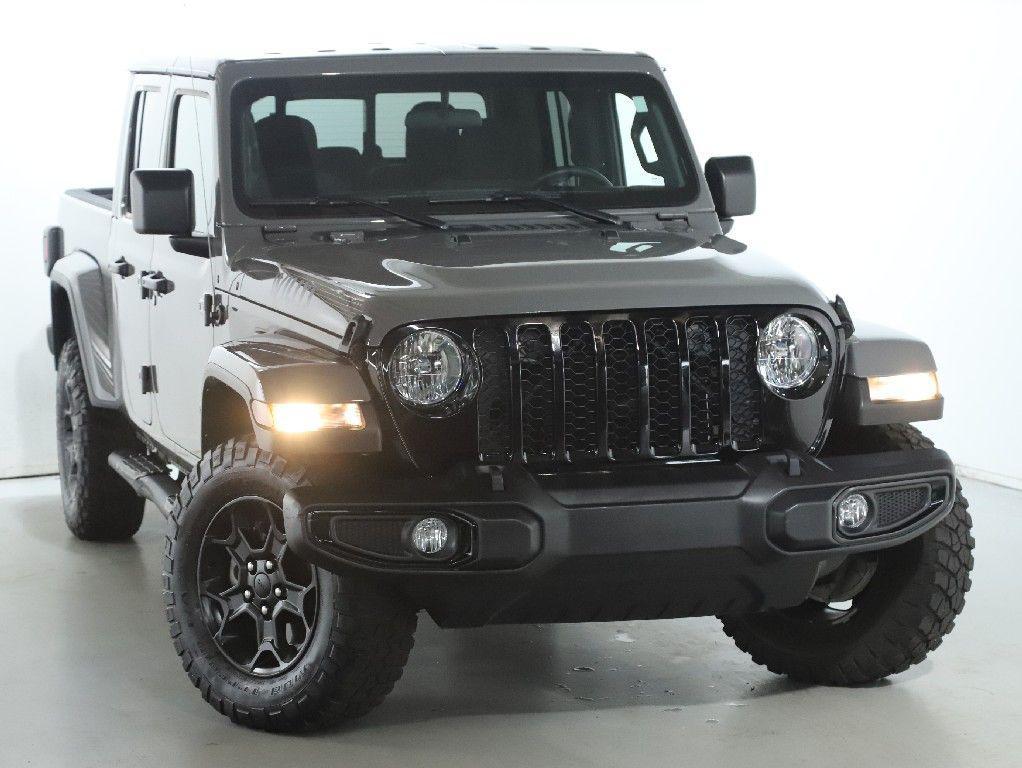 used 2023 Jeep Gladiator car, priced at $33,796
