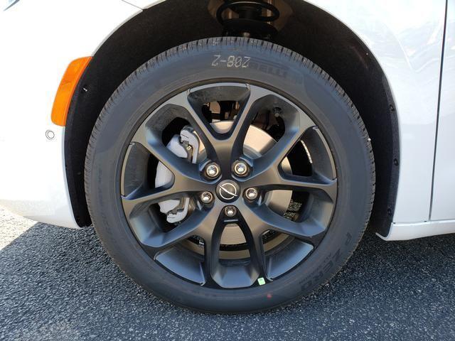 new 2026 Chrysler Pacifica car, priced at $52,310