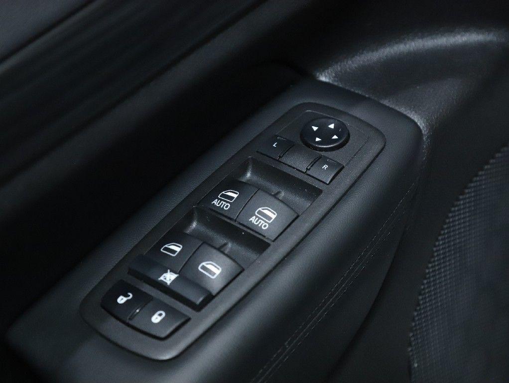 used 2021 Jeep Grand Cherokee car, priced at $25,998