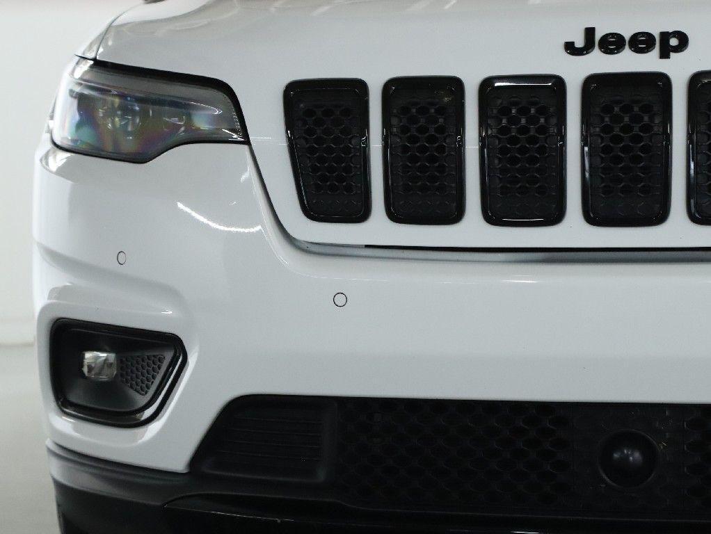 used 2023 Jeep Cherokee car, priced at $21,998