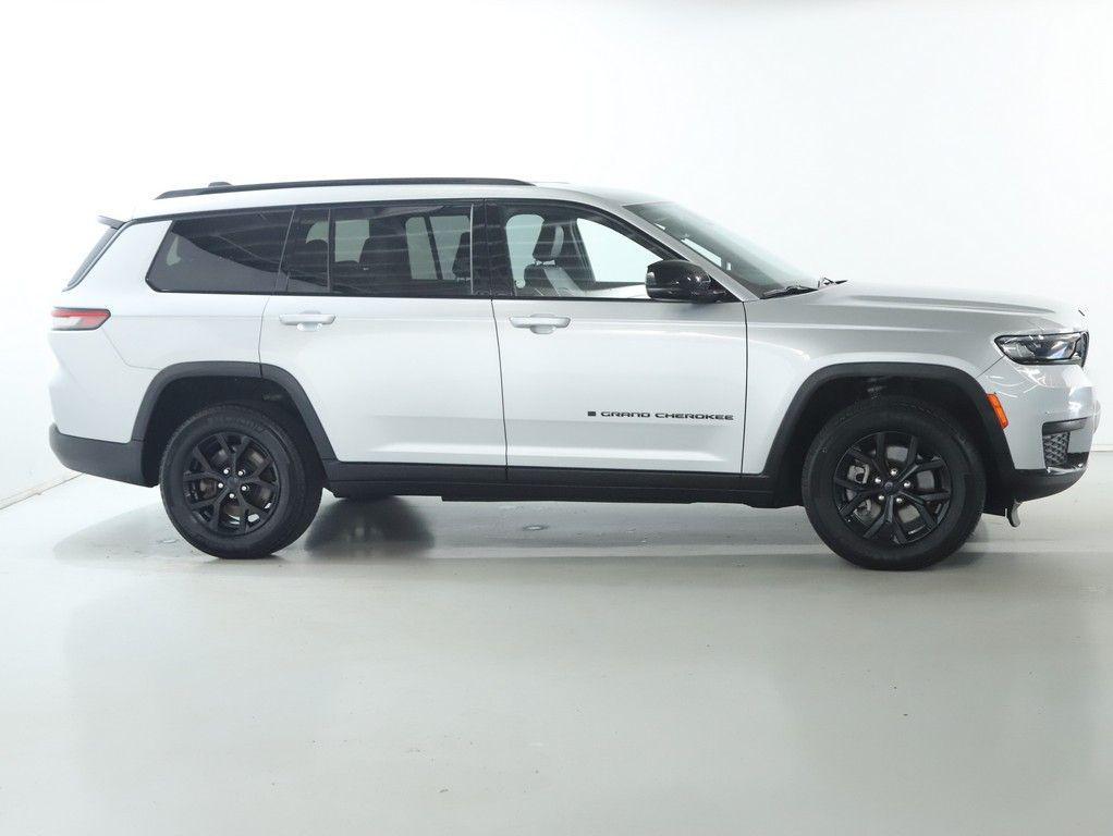 used 2024 Jeep Grand Cherokee L car, priced at $31,986