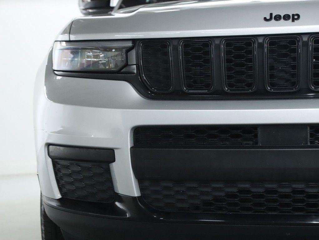 used 2024 Jeep Grand Cherokee L car, priced at $31,986