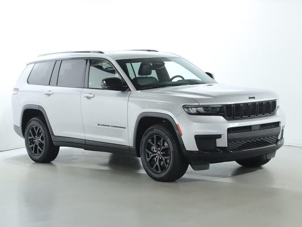 used 2024 Jeep Grand Cherokee L car, priced at $31,986