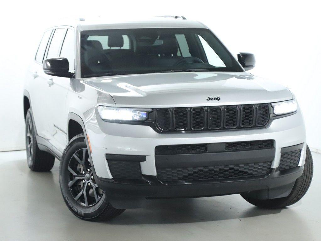 used 2024 Jeep Grand Cherokee L car, priced at $31,986