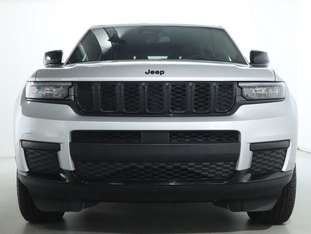 used 2024 Jeep Grand Cherokee L car, priced at $31,986