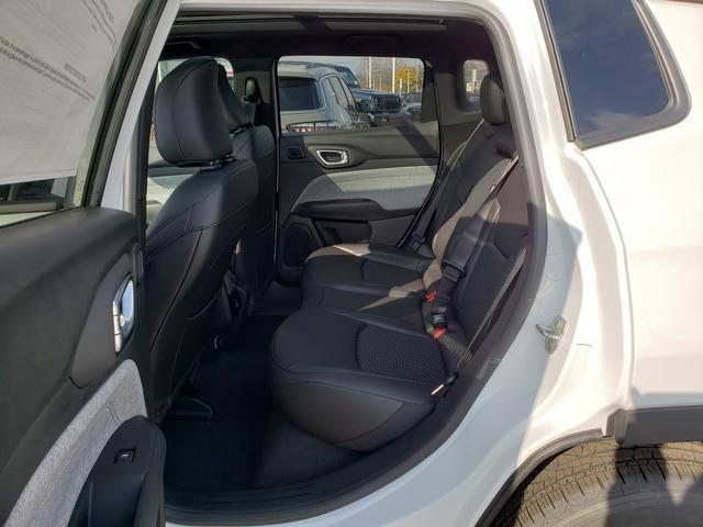 new 2025 Jeep Compass car, priced at $33,278