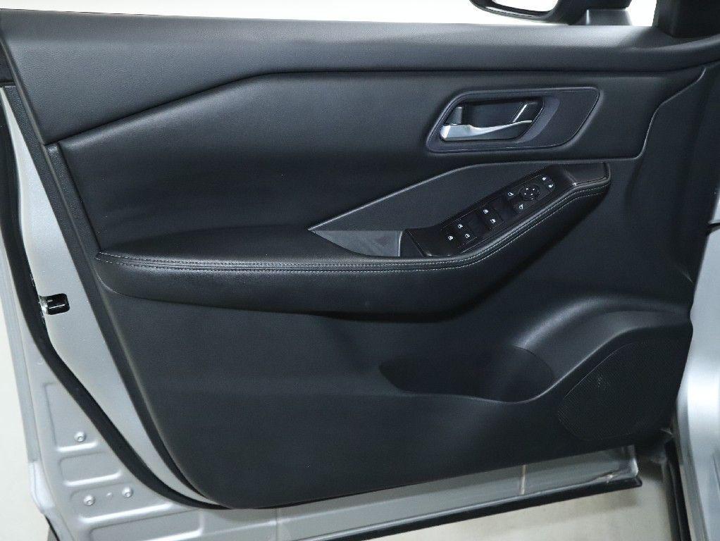 used 2024 Nissan Rogue car, priced at $23,322