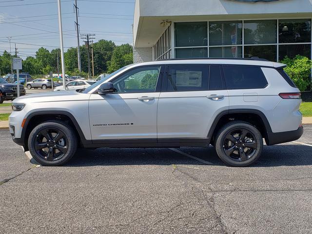 new 2025 Jeep Grand Cherokee L car, priced at $43,365