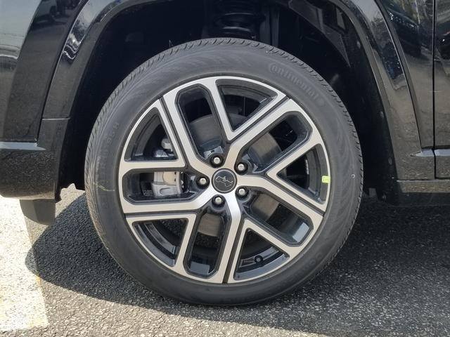 new 2025 Jeep Compass car, priced at $35,800