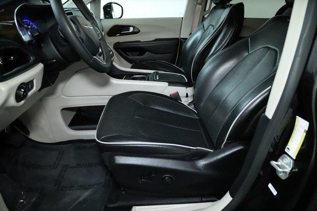 used 2023 Chrysler Pacifica car, priced at $32,791