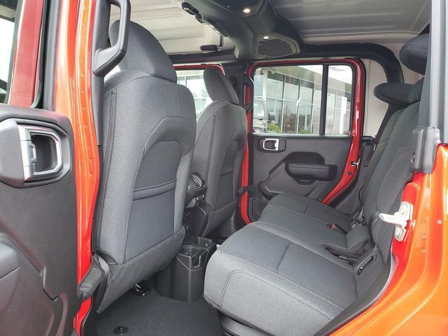 new 2024 Jeep Gladiator car, priced at $41,368