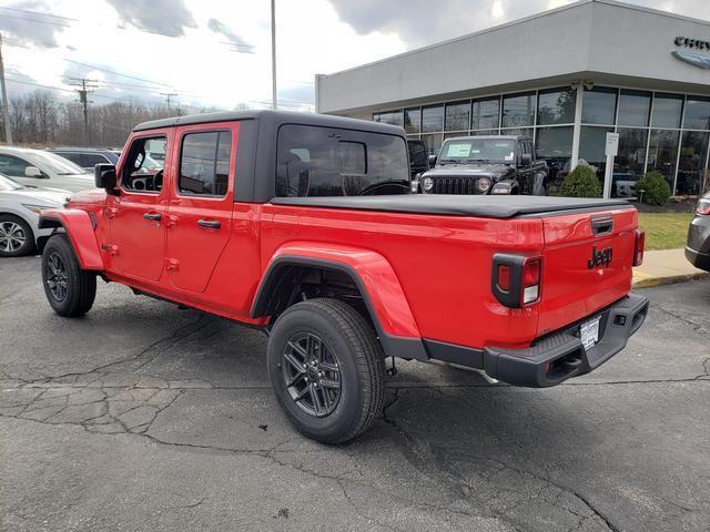 new 2024 Jeep Gladiator car, priced at $41,368