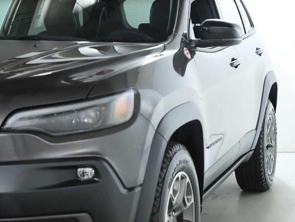 used 2022 Jeep Cherokee car, priced at $27,896