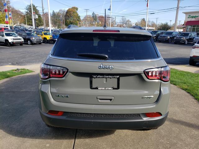 new 2024 Jeep Compass car, priced at $30,057